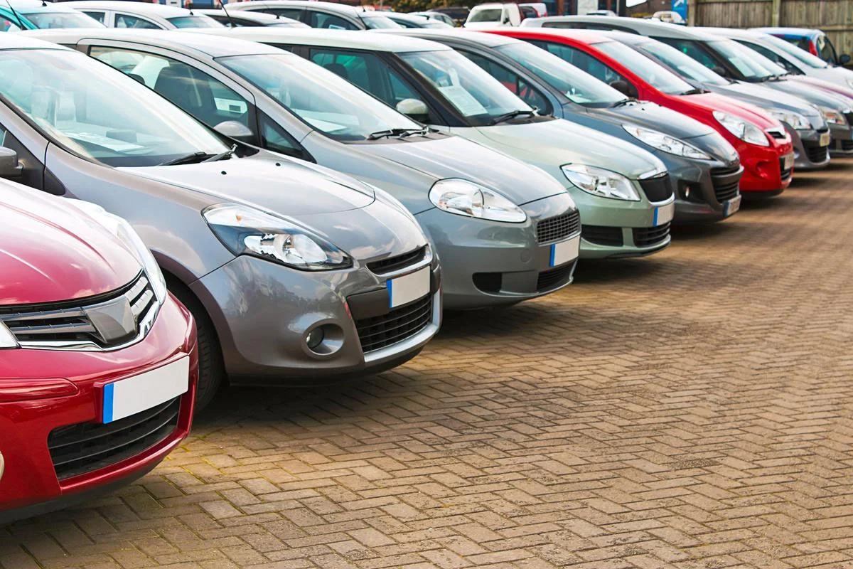 Top 10 Tips for Renting a Car Safely and Affordably